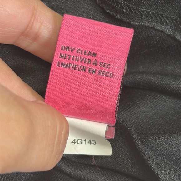 Betsey Johnson Bambi Black Floral Bell Sleeve Ruffle Mini Dress Size 2 Festival - Picture 12 of 12